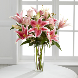 The FTD� Simple Perfection� Bouquet by BHG�