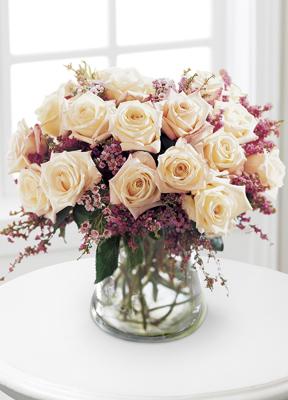 The FTD� Monticello Rose� Bouquet