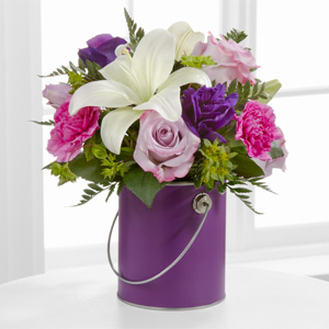 The FTD� Color Your Day With Beauty� Bouquet 