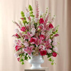 The FTD� Solemnity� Arrangement